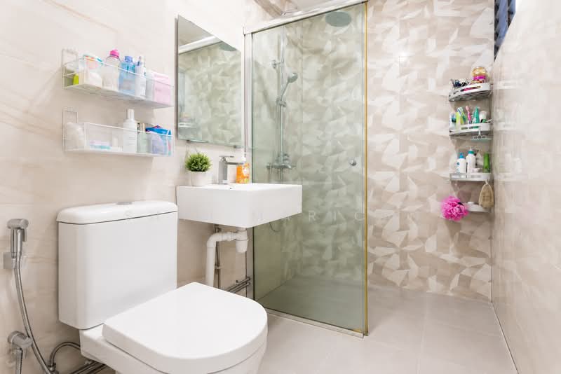 715 Yishun Street 71, 715 Yishun Street 71, 3 Bedrooms, 1,313 sqft, HDB Flat For Sale, by Shah Marican, 500186083 - Bathroom - PropertyGuru.com.sg