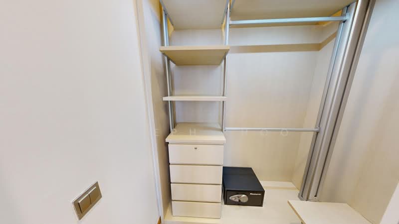 DUO Residences, 1 Fraser Street, 1 Bedroom, 700 sqft, Apartment For Sale, by Joseph Khoo, 500186086 - Walk in Wardrobe - PropertyGuru.com.sg