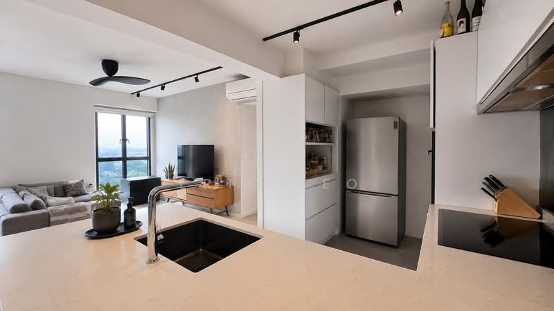 91 Dawson Road, 91 Dawson Road, 3 Bedrooms, 1,066 sqft, HDB Flat For Sale, by Eric Yeo, 500186101 - Living Room - PropertyGuru.com.sg