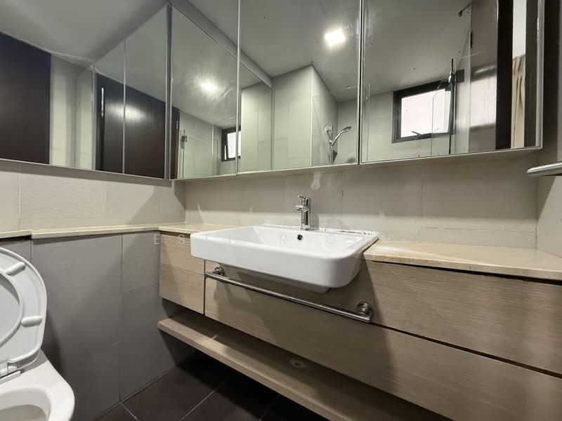 Terrene at Bukit Timah, 113 Jalan Jurong Kechil, 3 Bedrooms, 1,195 sqft, Condominium For Rent, by Esther Goh, 500186112 - Bathroom - PropertyGuru.com.sg