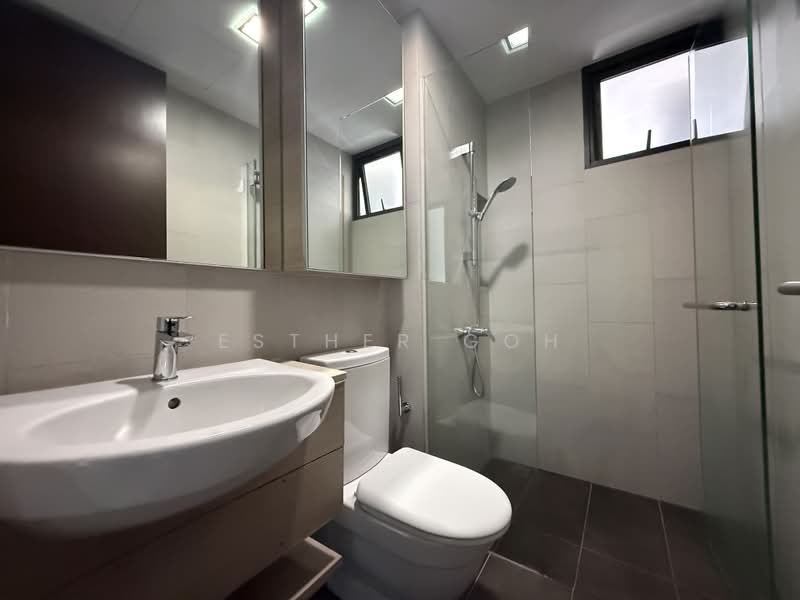 Terrene at Bukit Timah, 113 Jalan Jurong Kechil, 3 Bedrooms, 1,195 sqft, Condominium For Rent, by Esther Goh, 500186112 - Bathroom - PropertyGuru.com.sg