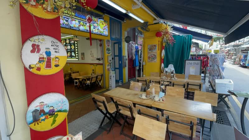 Sago Street : Retail, 17 Trengganu Street, 1,100 sqft, Food & Beverage For Rent, by Davies Ng, 500186117 - Exterior - CommercialGuru.com.sg