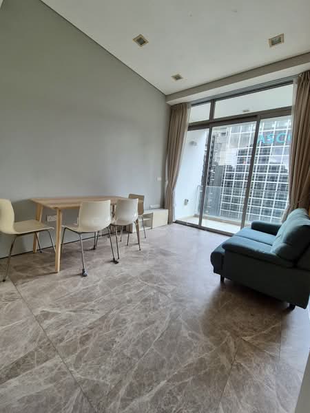 The Laurels @ Cairnhill Road, 38 Cairnhill Road, 1 Bedroom, 549 sqft, Condominium For Sale, by Joyce Lye Hui Xin, 500186118 - Living Room - PropertyGuru.com.sg
