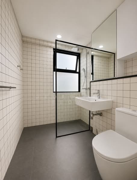 Cavenagh Court, 151 Cavenagh Road, 3 Bedrooms, 1,819 sqft, Apartment For Rent, by Georgina Seow, 500186119 - Bathroom - PropertyGuru.com.sg