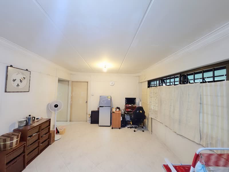 474 Sembawang Drive, 474 Sembawang Drive, 3 Bedrooms, 969 sqft, HDB Flat For Sale, by Homer Pee Poh Seng 彭保升, 500186125 - Living Room - PropertyGuru.com.sg
