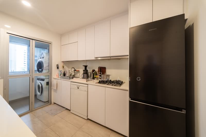 875B Tampines Street 86, 875B Tampines Street 86, 3 Bedrooms, 1,001 sqft, HDB Flat For Sale, by Gary Wang, 500186131 - Kitchen - PropertyGuru.com.sg
