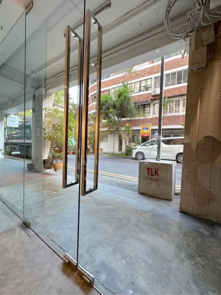 TIONG BAHRU ESTATE, Yong Siak Street, 1,453 sqft, Shop / Shophouse For Sale, by Maxie Tay, 500186132 - CommercialGuru.com.sg