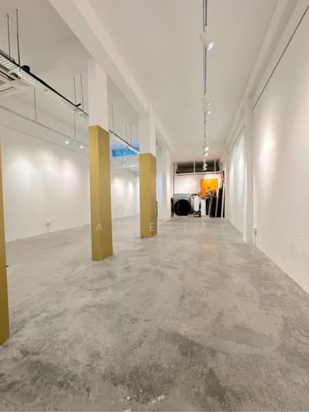 TIONG BAHRU ESTATE, Yong Siak Street, 1,453 sqft, Shop / Shophouse For Sale, by Maxie Tay, 500186132 - CommercialGuru.com.sg