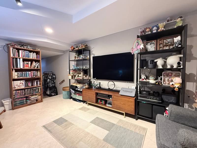 Terra Villas, 28 Jalan Sayang, 5 Bedrooms, 4,000 sqft, Corner Terrace For Rent, by David Lim 林伟达, 500186134 - Living Room - PropertyGuru.com.sg
