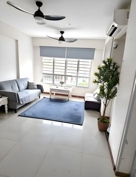 366A Sembawang Crescent, 366A Sembawang Crescent, 2 Bedrooms, 732 sqft, HDB Flat For Sale, by Akif Hamid, 500186140 - Living Room - PropertyGuru.com.sg