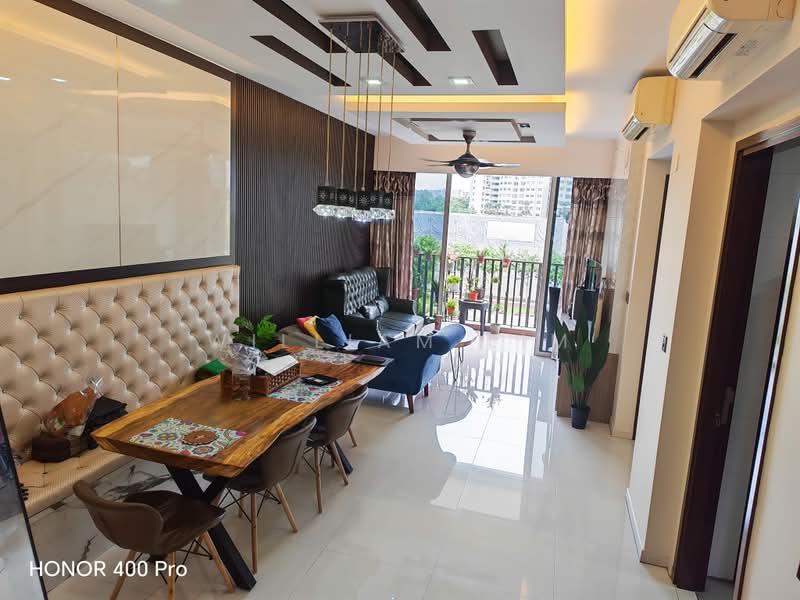 Heron Bay, Upper Serangoon View, 3 Bedrooms, 1,033 sqft, Executive Condominium For Sale, by William Lim, 500186146 - Living Room - PropertyGuru.com.sg