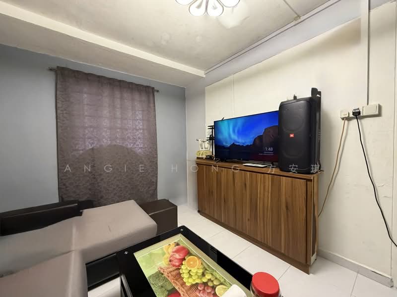 506 Bukit Batok Street 52, 506 Bukit Batok Street 52, 2 Bedrooms, 646 sqft, HDB Flat For Sale, by Angie Hong 方安琪, 500186153 - Common Bedroom - PropertyGuru.com.sg