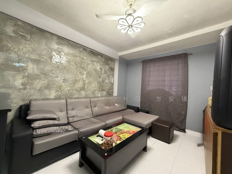 506 Bukit Batok Street 52, 506 Bukit Batok Street 52, 2 Bedrooms, 646 sqft, HDB Flat For Sale, by Angie Hong 方安琪, 500186153 - Common Bedroom - PropertyGuru.com.sg