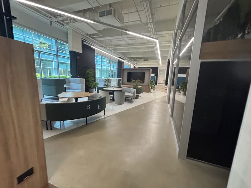 Pasir Panjang Fitted Office, many units available!, Pasir Panjang Road, 2,987 sqft, Light Industrial (B1) For Rent, by Ben Lua, 500186161 - Interior - CommercialGuru.com.sg