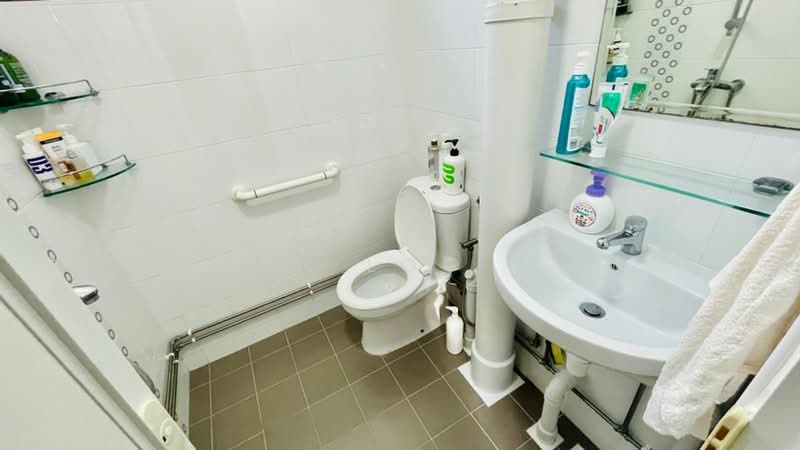 332 Clementi Avenue 2, 332 Clementi Avenue 2, 1 Bedroom, , HDB Flat For Rent, by Laven Loo 吕欣颐, 500186165 - PropertyGuru.com.sg