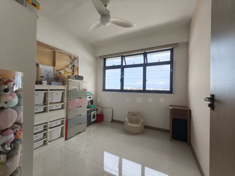 547A Bedok North Avenue 1, 547A Bedok North Avenue 1, 2 Bedrooms, 732 sqft, HDB Flat For Sale, by Carel Yong, 500186166 - Bedroom - PropertyGuru.com.sg