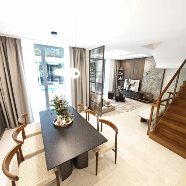 Greenwood Mews, 271 Greenwood Avenue, 4 Bedrooms, 3,154 sqft, Cluster House For Sale, by Audrey Tan, 500186172 - Living Room - PropertyGuru.com.sg