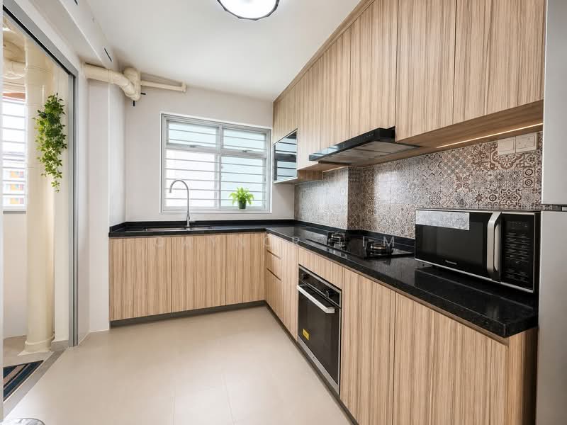 293B Bukit Batok Street 21, 293B Bukit Batok Street 21, 3 Bedrooms, 1,216 sqft, HDB Flat For Sale, by Gaynor Lim, 500186176 - Kitchen - PropertyGuru.com.sg