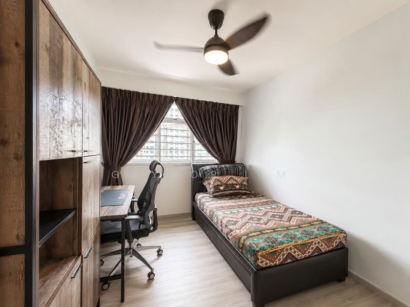 293B Bukit Batok Street 21, 293B Bukit Batok Street 21, 3 Bedrooms, 1,216 sqft, HDB Flat For Sale, by Gaynor Lim, 500186176 - Bedroom - PropertyGuru.com.sg
