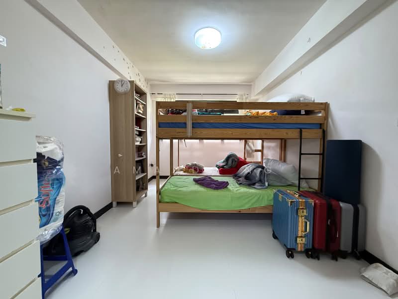 166A Teck Whye Crescent, 166A Teck Whye Crescent, 2 Bedrooms, 721 sqft, HDB Flat For Sale, by Amanda Ng, 500186179 - Bedroom - PropertyGuru.com.sg