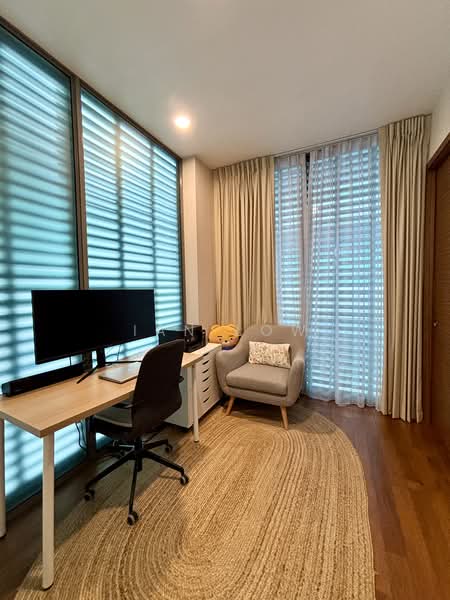 Aston Residence, 209 Jalan Loyang Besar, 5 Bedrooms, 4,715 sqft, Cluster House For Sale, by Ian Low, 500186182 - Level 2: Cosy study room with aircon - PropertyGuru.com.sg