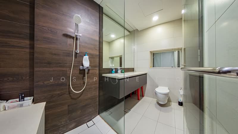 D'Nest, 135 Pasir Ris Grove, 3 Bedrooms, 936 sqft, Condominium For Sale, by Josephine Teo, 500186185 - Bathroom - PropertyGuru.com.sg