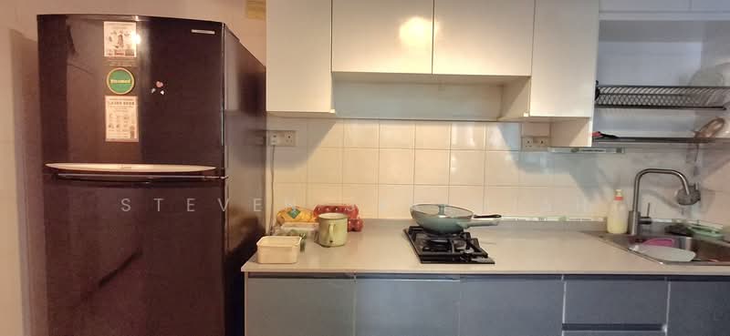 675A Jurong West Street 64, 675A Jurong West Street 64, Room Rental, 120 sqft, HDB Flat For Rent, by Steven Jeremiah, 500186187 - Kitchen - PropertyGuru.com.sg