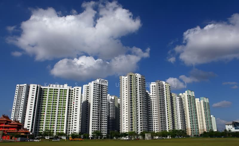 Clover By The Park, 2 Bishan Street 25, 3 Bedrooms, 1,216 sqft, Condominium For Sale, by Kris Qiu (邱志琴), 500186191 - Exterior - PropertyGuru.com.sg