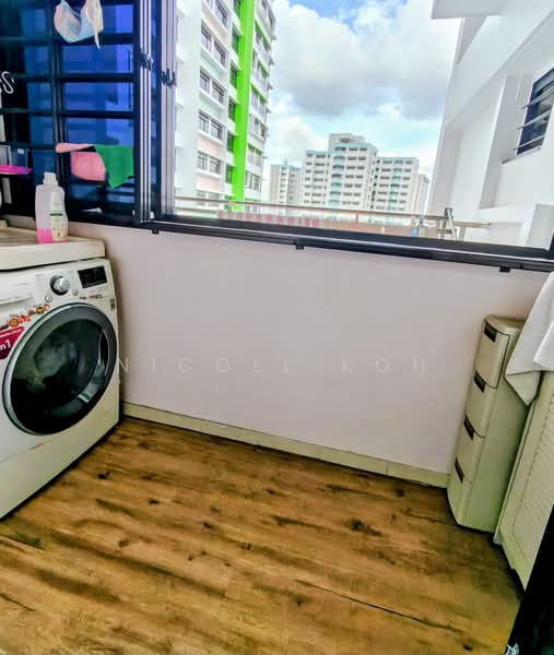 337B Tah Ching Road, 337B Tah Ching Road, 1 Bedroom, 689 sqft, HDB Flat For Sale, by Nicoll Koh, 500186195 - Balcony - PropertyGuru.com.sg