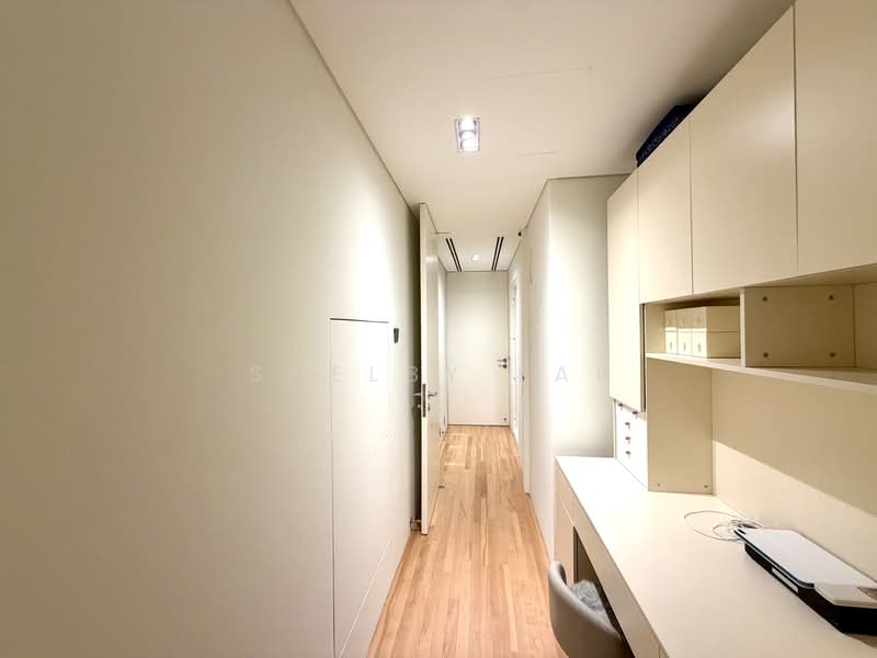 The Lincoln Modern, 20 Lincoln Road, 2 Bedrooms, 1,206 sqft, Apartment For Sale, by Shelby Lai, 500186196 - Corridor - PropertyGuru.com.sg