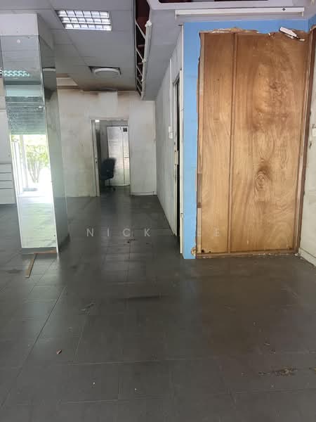 166 BUKIT BATOK WEST AVENUE 8