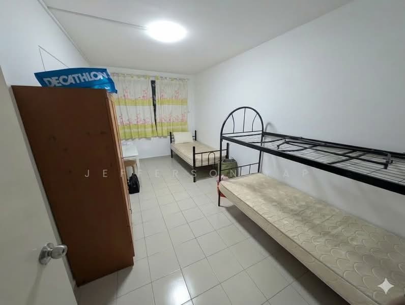 835 Jurong West Street 81, 835 Jurong West Street 81, 4 Bedrooms, 1,313 sqft, HDB Flat For Sale, by Jefferson Yap, 500186206 - Bedroom - PropertyGuru.com.sg