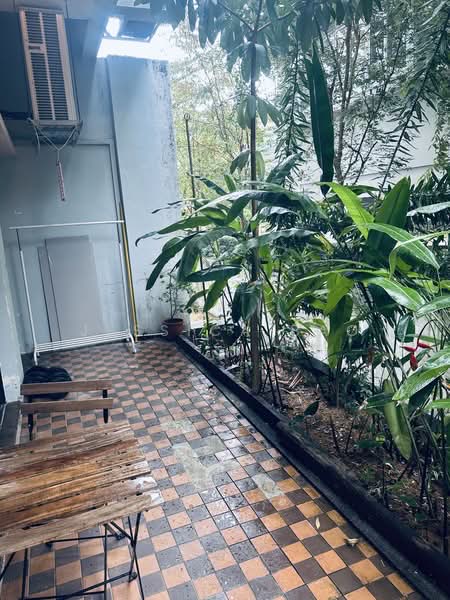34 Hertford Road, 34 Hertford Road, 2 Bedrooms, 600 sqft, Walk-up Apartment For Rent, by Jessica Bao, 500186211 - Exterior - PropertyGuru.com.sg
