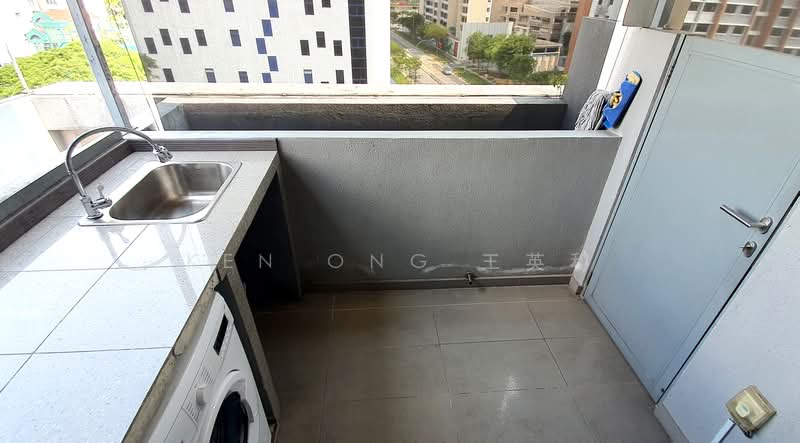 Cassia Edge, 343 Guillemard Road, 4 Bedrooms, 1,173 sqft, Apartment For Sale, by Ken Ong 王英和, 500186224 - Balcony - PropertyGuru.com.sg