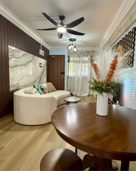 424 Ang Mo Kio Avenue 3, 424 Ang Mo Kio Avenue 3, 2 Bedrooms, 785 sqft, HDB Flat For Sale, by Salihin ., 500186228 - PropertyGuru.com.sg