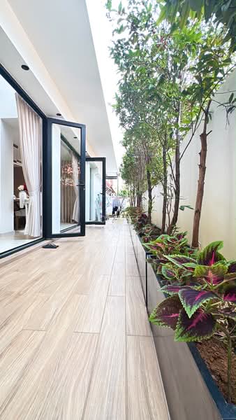 🏠 District 19 100% Move in cond with lift 999Y Corner Terrace, Rosyth terrace, 7 Bedrooms, 4,200 sqft, Corner Terrace For Sale, by Lionel Leong, 500186264 - Exterior - PropertyGuru.com.sg