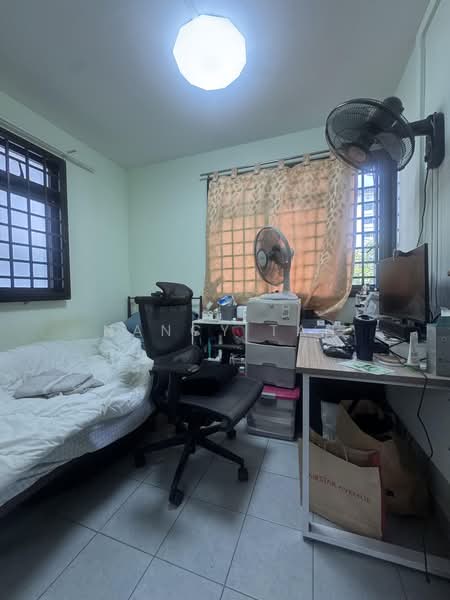 195 Kim Keat Ave - 3 room hdb, , 2 Bedrooms, 710 sqft, HDB Flat For Sale, by Nancy Tan, 500186266 - Bedroom - PropertyGuru.com.sg