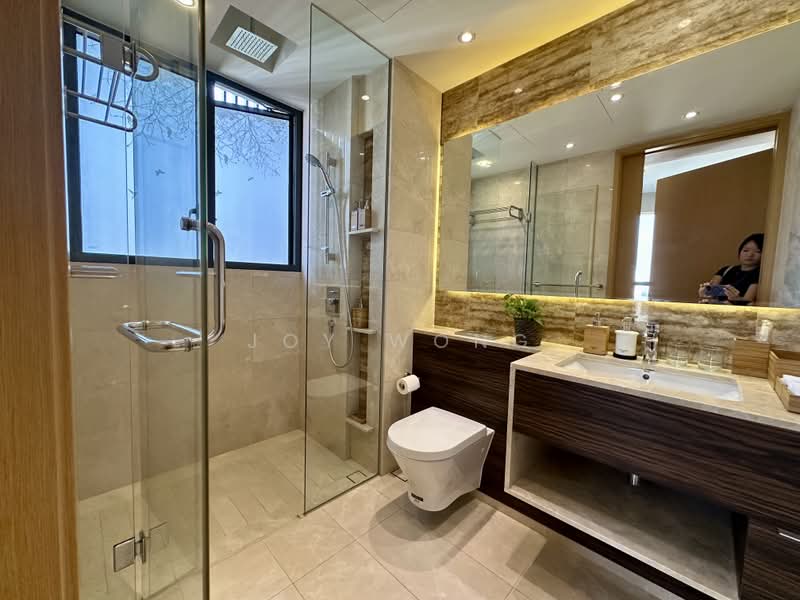 Commonwealth Towers, 230 Commonwealth Avenue, 1 Bedroom, 484 sqft, Condominium For Rent, by Joy Wong, 500186270 - Bathroom - PropertyGuru.com.sg