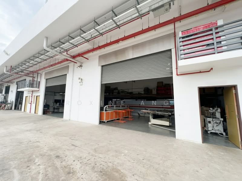 Woodlands Industrial Xchange, 71 Woodlands Avenue 10, 5,209 sqft, Factory / Workshop (B2) For Sale, by Roxine Ang, 500186271 - Exterior - CommercialGuru.com.sg