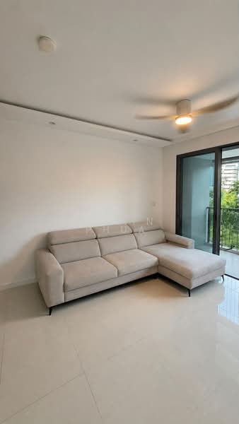 Treasure at Tampines, 55 Tampines Lane, 3 Bedrooms, 915 sqft, Condominium For Rent, by Edwin Phua, 500186274 - Living Room - PropertyGuru.com.sg