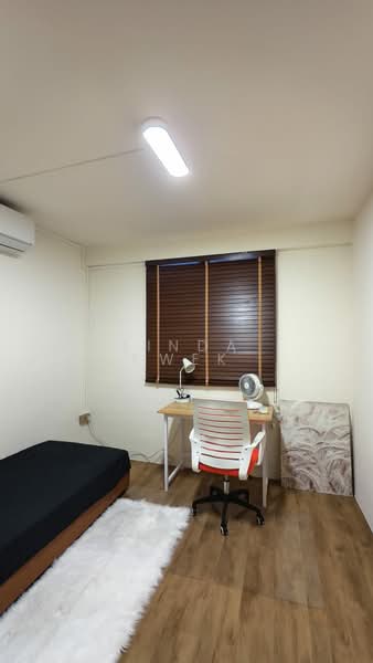 26 Toa Payoh East, 26 Toa Payoh East, Room Rental, 150 sqft, HDB Flat For Rent, by Linda Kwek, 500186278 - Bedroom - PropertyGuru.com.sg
