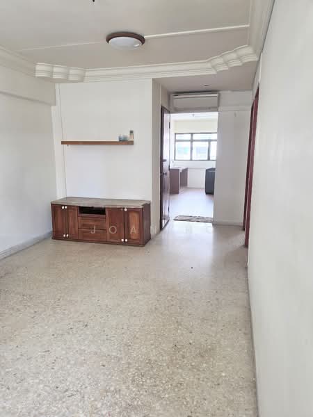 243 Tampines Street 21, 243 Tampines Street 21, 2 Bedrooms, 797 sqft, HDB Flat For Sale, by Joan Ho, 500186285 - PropertyGuru.com.sg