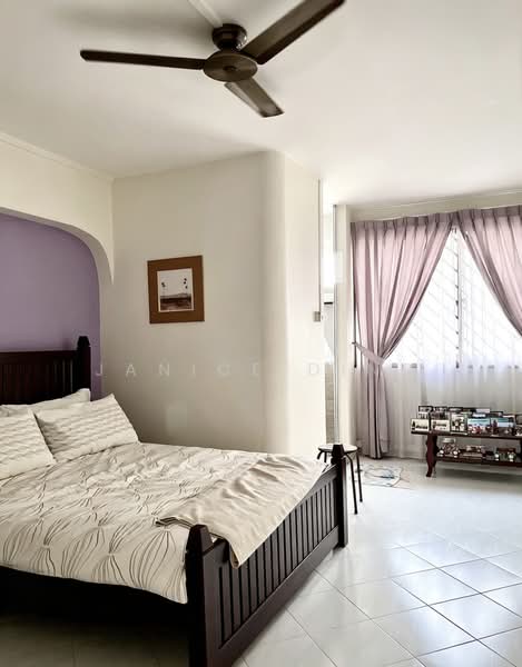 105 Pasir Ris Street 12, 105 Pasir Ris Street 12, 3 Bedrooms, 1,161 sqft, HDB Flat For Sale, by Janice Ding, 500186286 - Bedroom - PropertyGuru.com.sg
