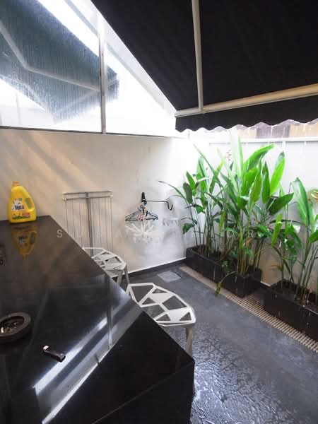 Joo Chiat 2 Bed Couples Delight Conservation, Lor Changi, Tembeling Road, 2 Bedrooms, 1,600 sqft, Conservation House For Rent, by Susan Prior, 500186287 - Balcony - PropertyGuru.com.sg