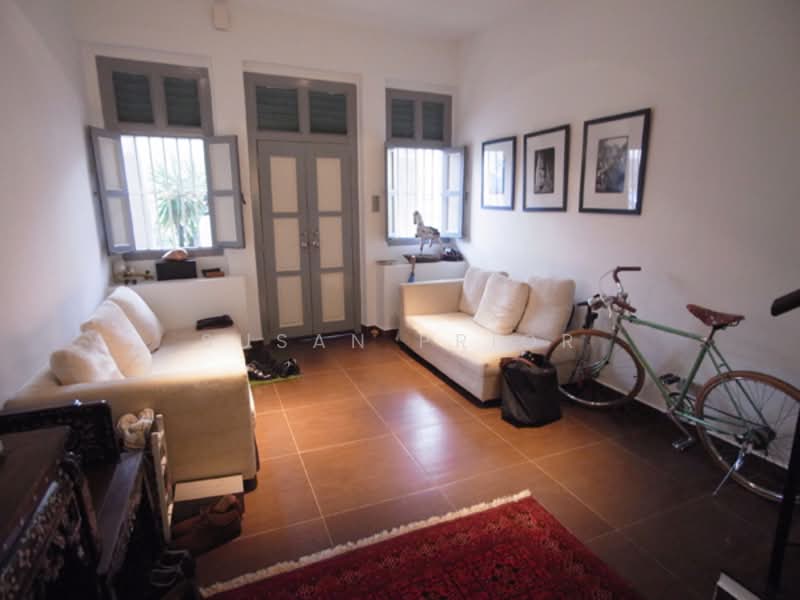 Joo Chiat 2 Bed Couples Delight Conservation, Lor Changi, Tembeling Road, 2 Bedrooms, 1,600 sqft, Conservation House For Rent, by Susan Prior, 500186287 - Living Room - PropertyGuru.com.sg