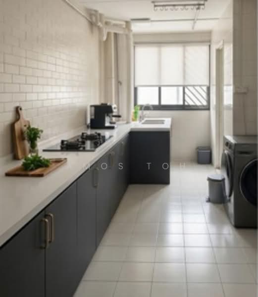 835 Jurong West Street 81, 835 Jurong West Street 81, 4 Bedrooms, 1,302 sqft, HDB Flat For Sale, by Amos Toh, 500186297 - Kitchen - PropertyGuru.com.sg