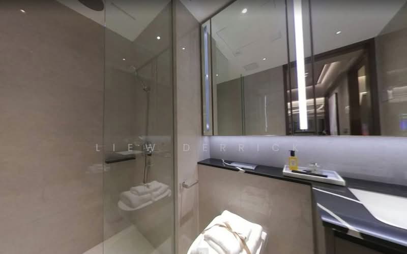 One Marina Gardens, 3 Marina Gardens Lane, 2 Bedrooms, 689 sqft, Apartment For Sale, by Liew Derrick, 500186300 - Bathroom - PropertyGuru.com.sg