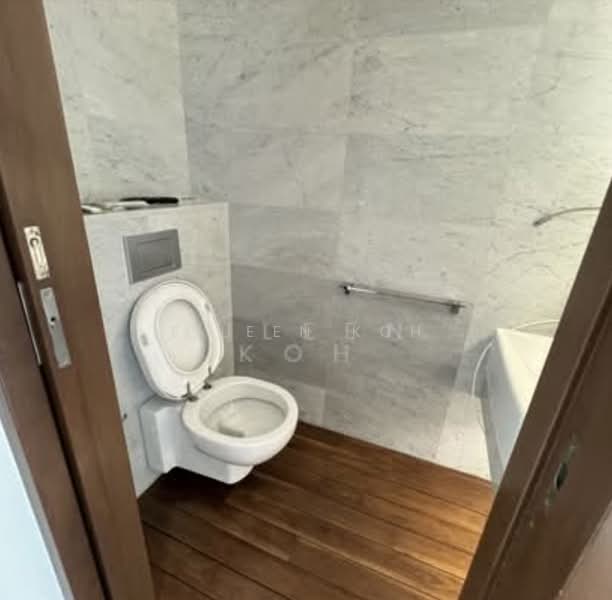Orchard View, 29 Angullia Park, 4 Bedrooms, 2,530 sqft, Condominium For Sale, by Eileen Koh, 500186302 - Bathroom - PropertyGuru.com.sg