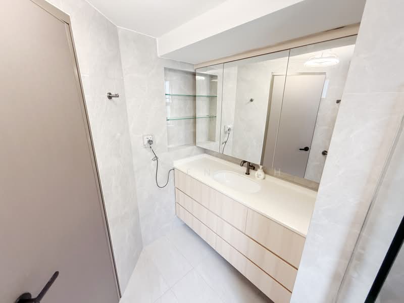 Rio Vista, 26 Upper Serangoon View, 3 Bedrooms, 1,604 sqft, Condominium For Rent, by Jayden Peh, 500186313 - Bathroom - PropertyGuru.com.sg