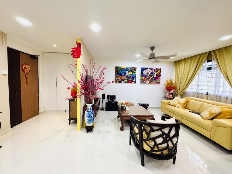 275A Jurong West Street 25, 275A Jurong West Street 25, 3 Bedrooms, 1,195 sqft, HDB Flat For Sale, by Sandy Lim 林莎莎, 500186322 - Living Room - PropertyGuru.com.sg